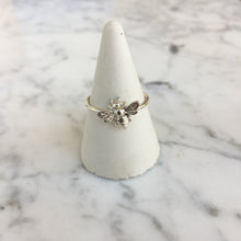 Load image into Gallery viewer, handmade bee ring 