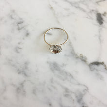 Load image into Gallery viewer, Daisy Ring