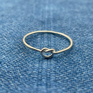 Love Knot Ring - Sterling Silver