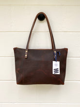 Load image into Gallery viewer, Small Worn Saddle Barn Tote with Outside Pocket and Zipper