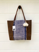Load image into Gallery viewer, Large Indigo Barn Tote