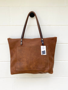 Large Tumbleweed Tote with Outside Pocket and Zipper