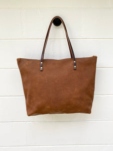 Large Tumbleweed Tote with Outside Pocket and Zipper
