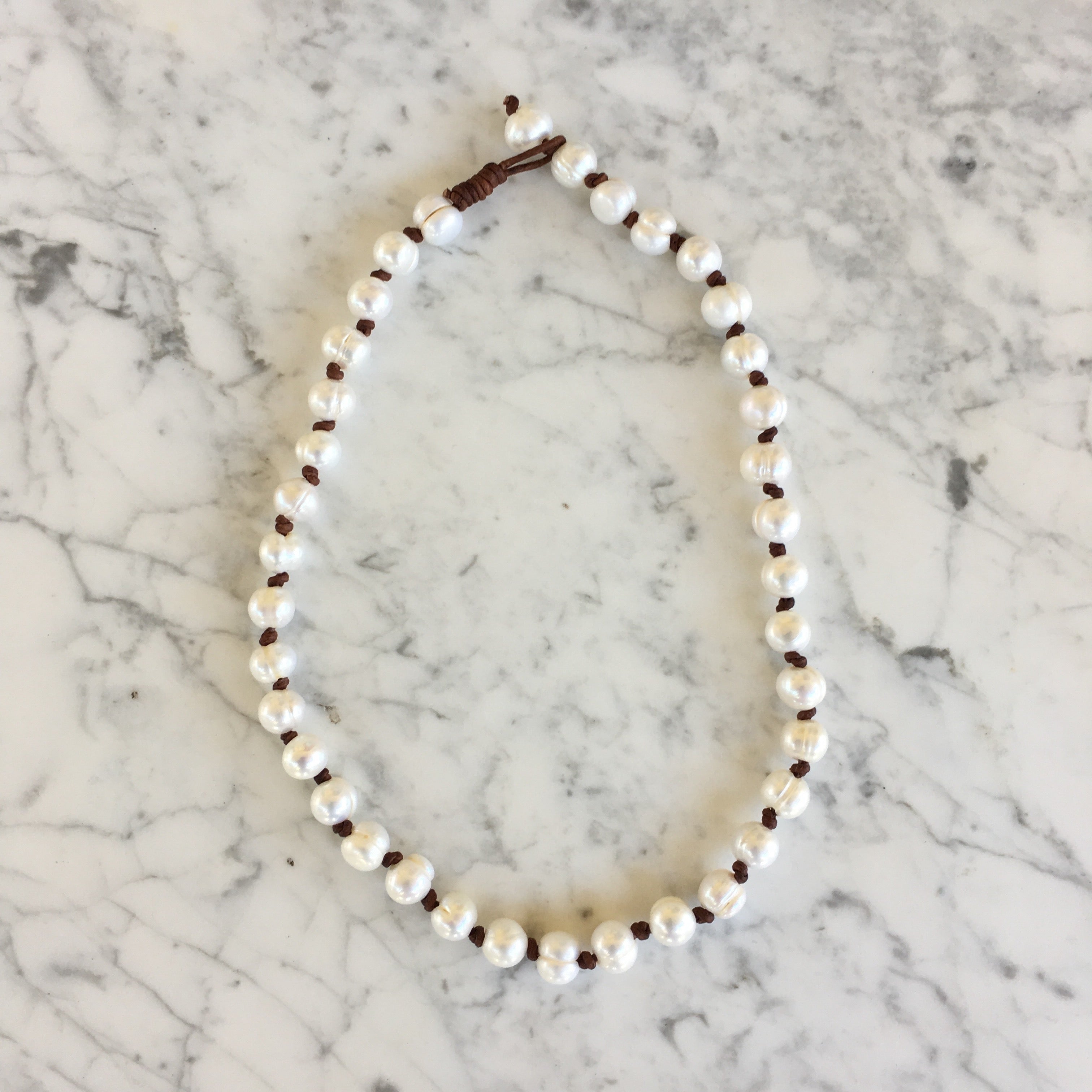 Leather pearl necklace,, 2mm leather cord, Single white pearl choker  necklace, Affordable gift, Free shipping, Organza bag included